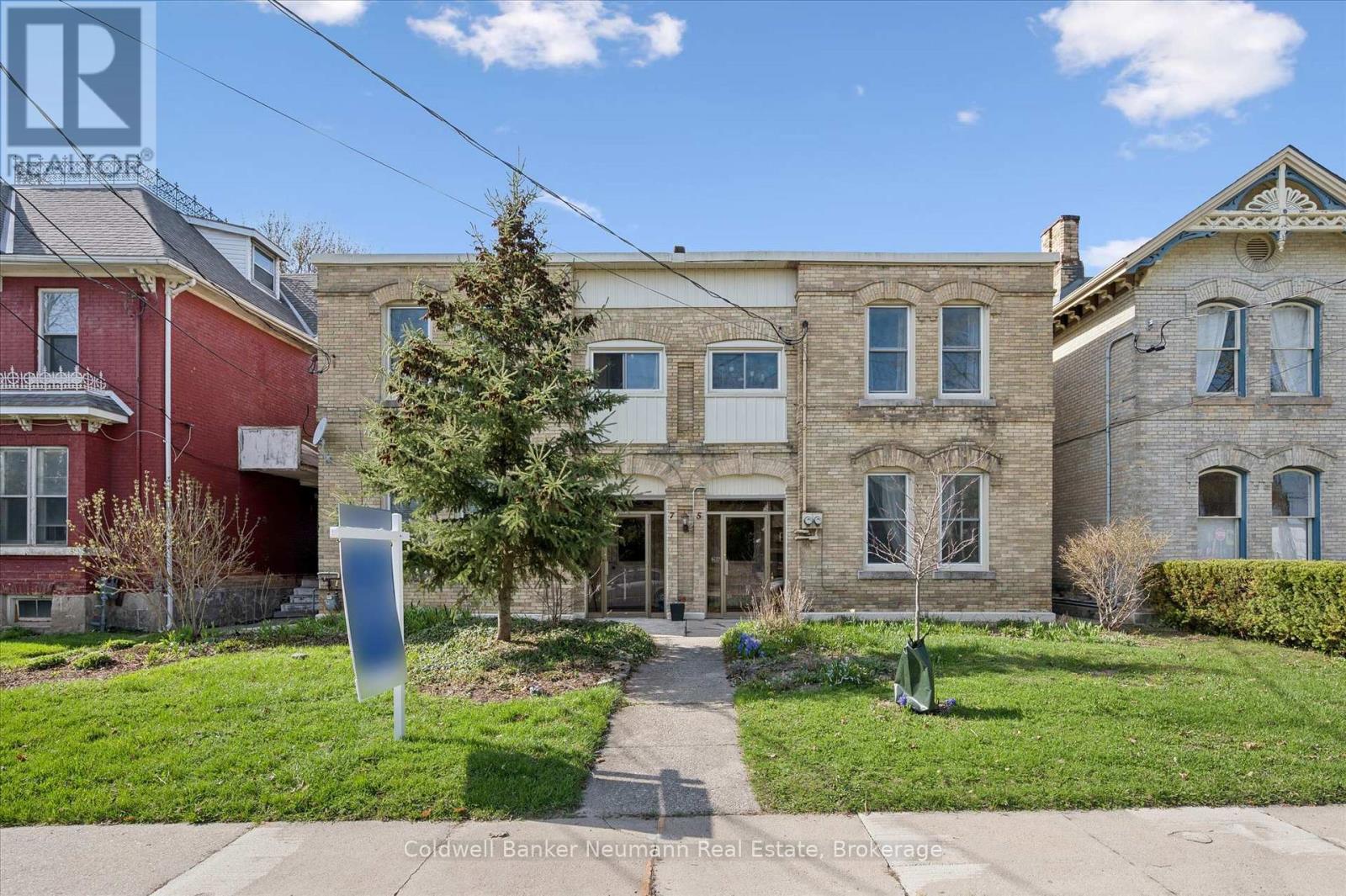 7 CAMBRIDGE STREET, Guelph (Downtown)