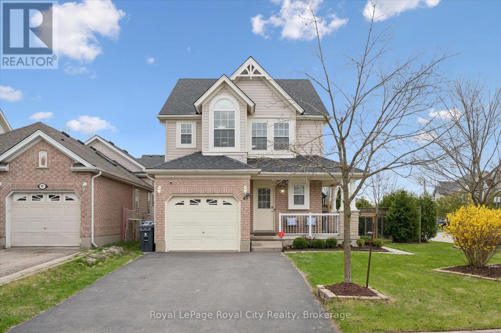 45 DARLING CRESCENT, Guelph (Pineridge/Westminster Woods)