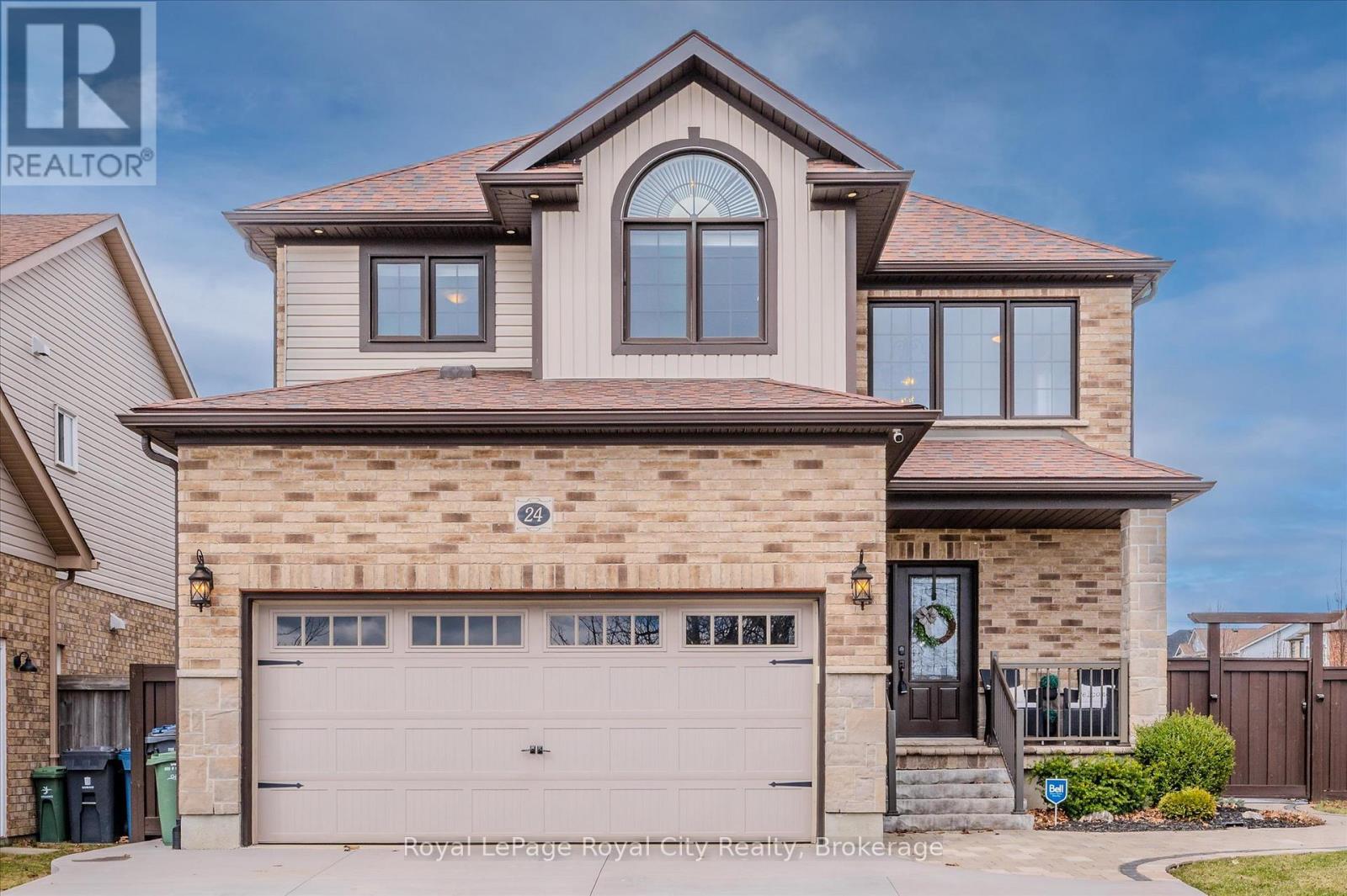 24 POPHAM DRIVE, Guelph (Grange Road)