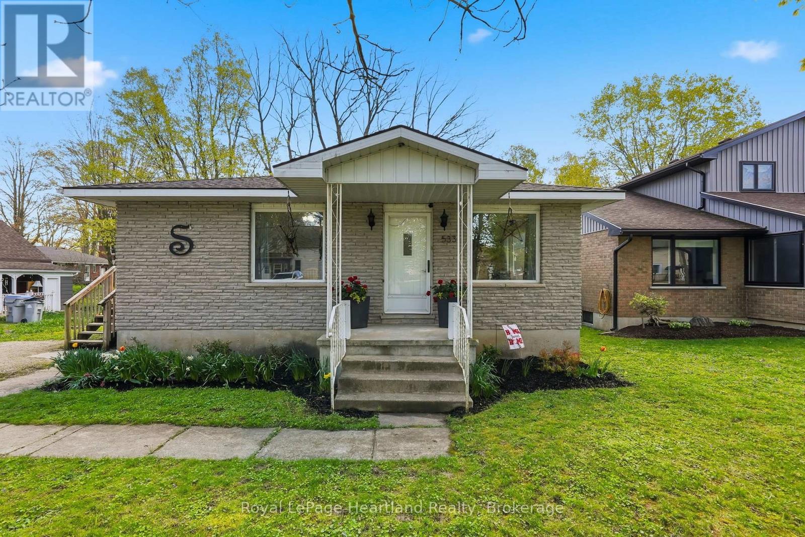 533 AINLEY STREET, Huron East (Brussels)