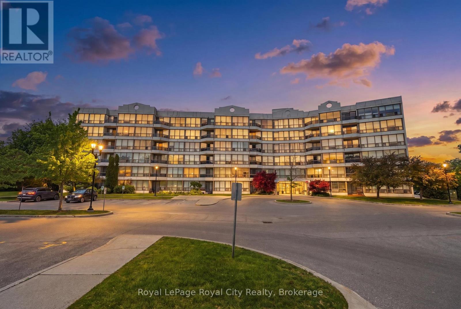 610 - 107 BAGOT STREET, Guelph (Junction/Onward Willow)