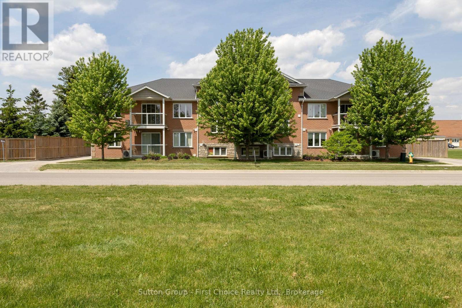 3 - 148 BORDEN STREET, Stratford