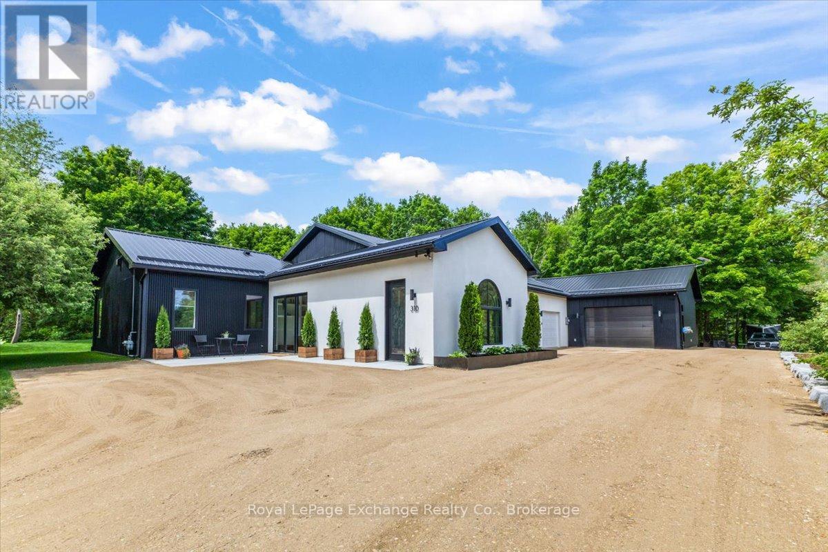 310 ADELAIDE STREET, Kincardine
