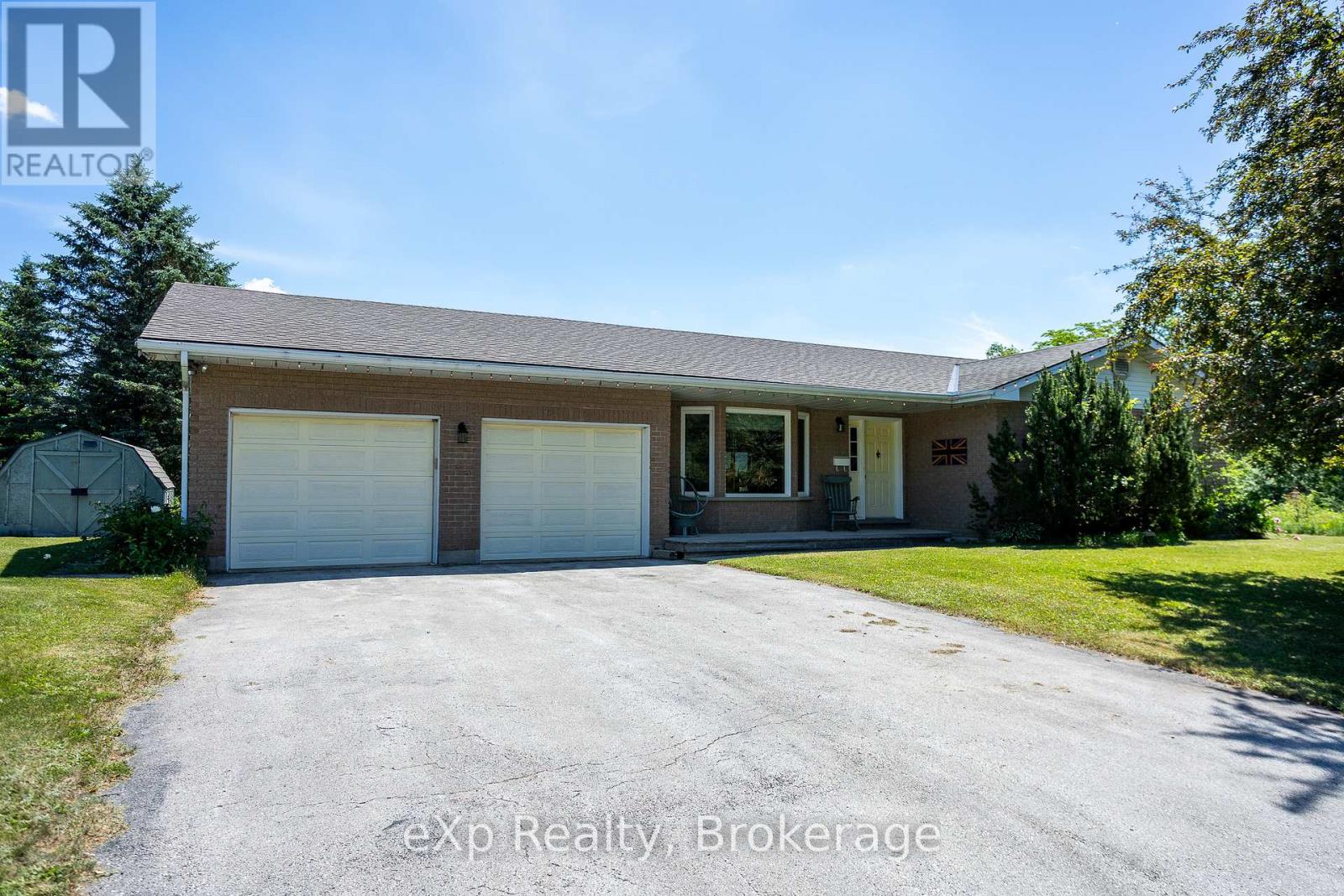 119 DOUGLAS STREET, Chatsworth