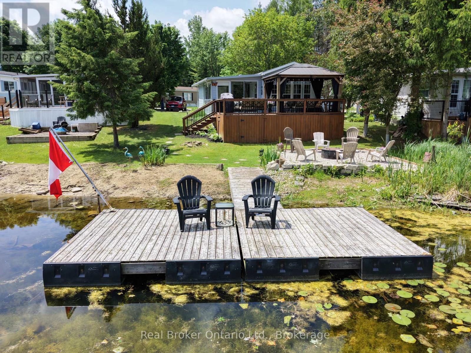 M29 - 13 SOUTHLINE AVENUE, Huron-Kinloss