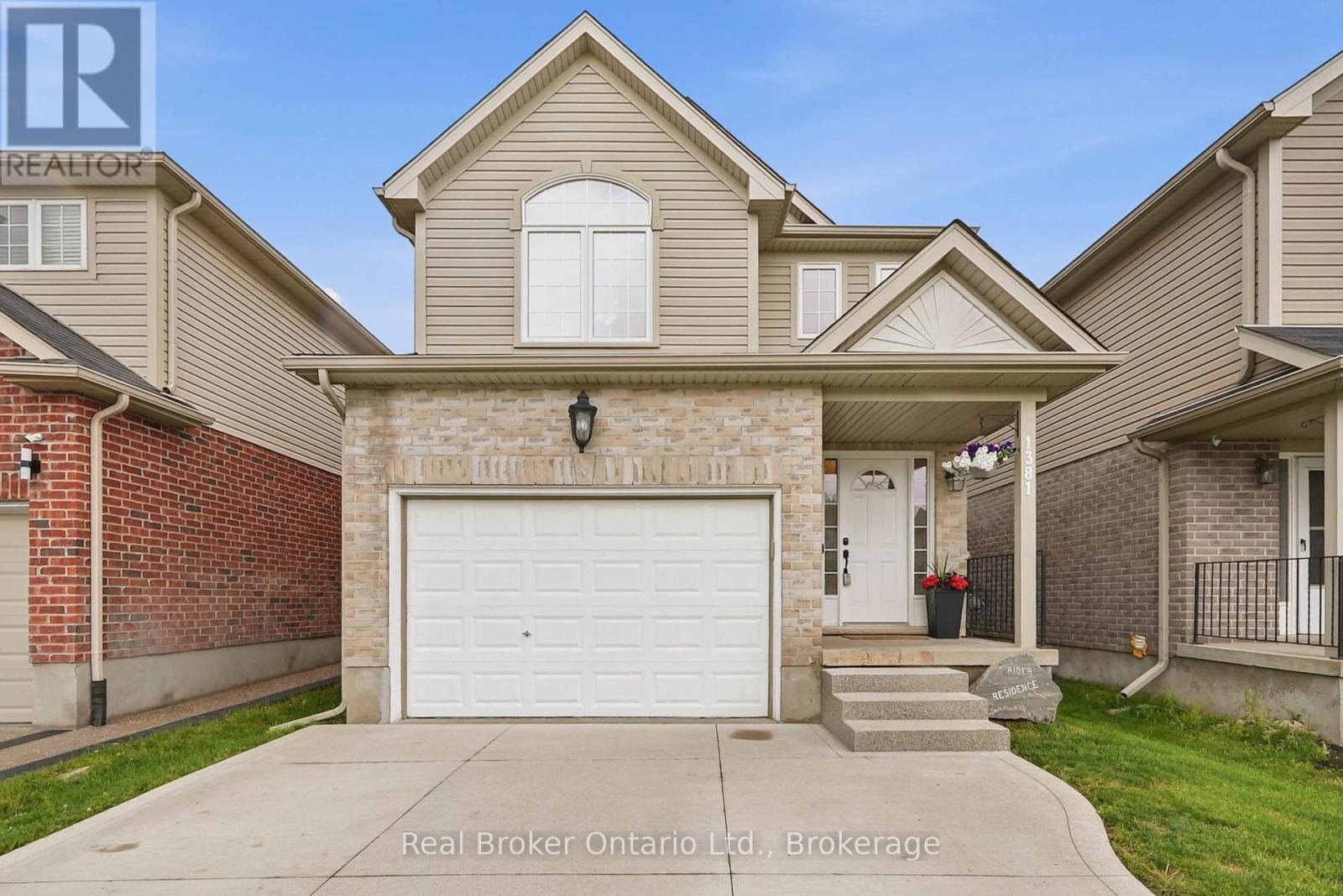 1381 OLD ZELLER DRIVE, Kitchener