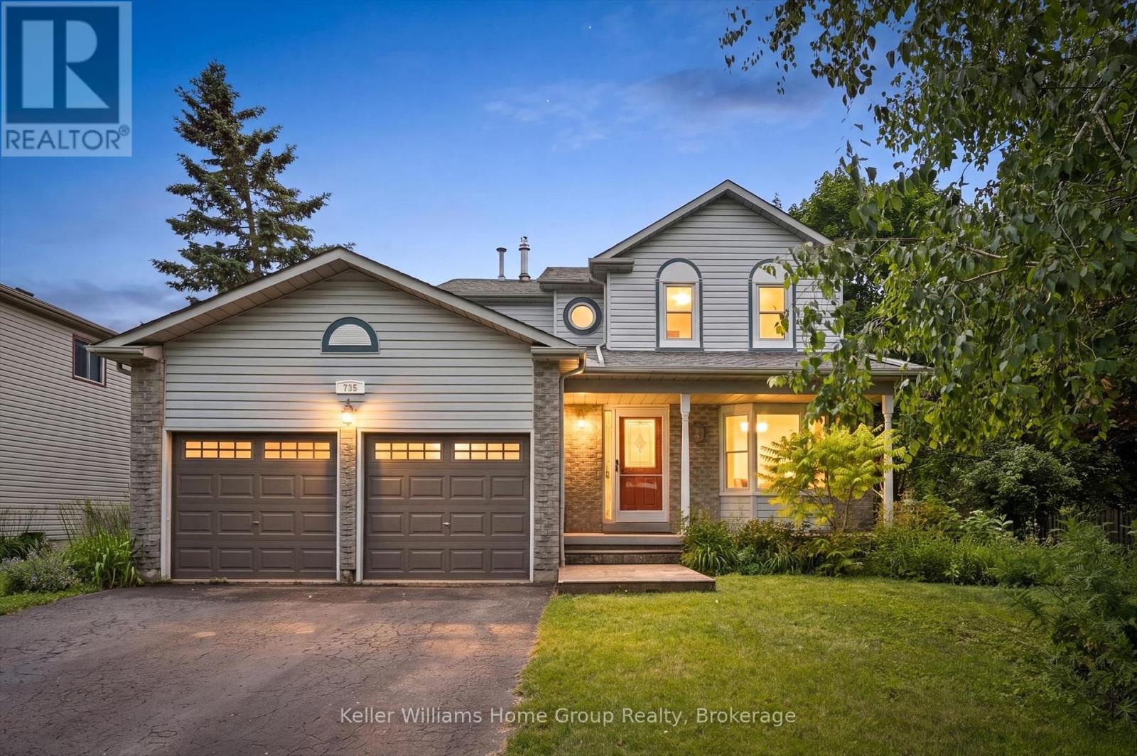 735 CAMPBELL AVENUE, Centre Wellington (Fergus)