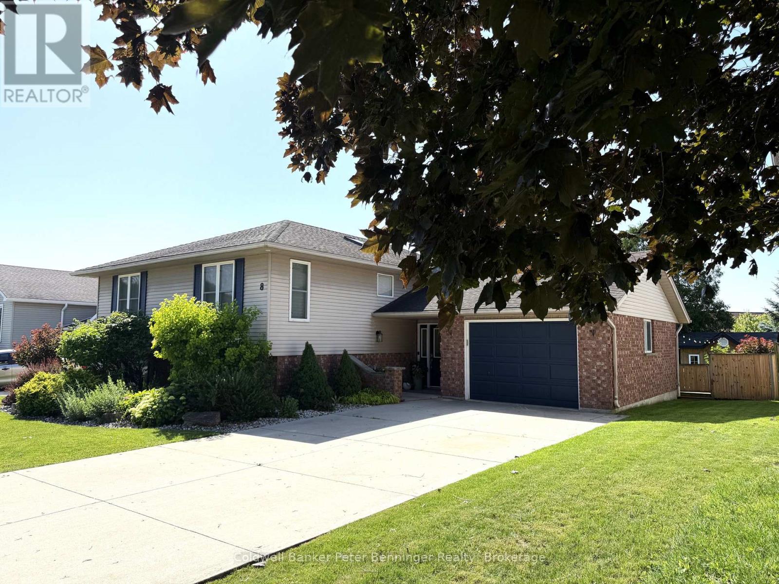 8 WEST RIVER ROAD, Brockton