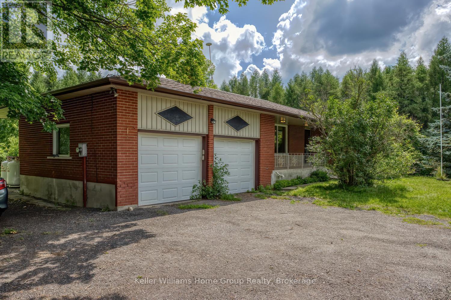 832 VICTORIA ROAD S, Puslinch