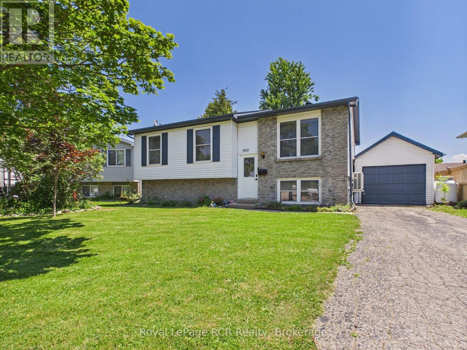 892 BROWNELL DRIVE, Kincardine