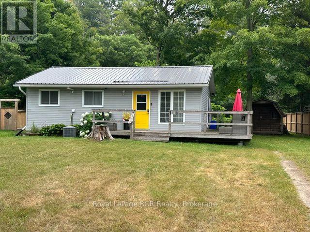 107 SENECA STREET, Huron-Kinloss