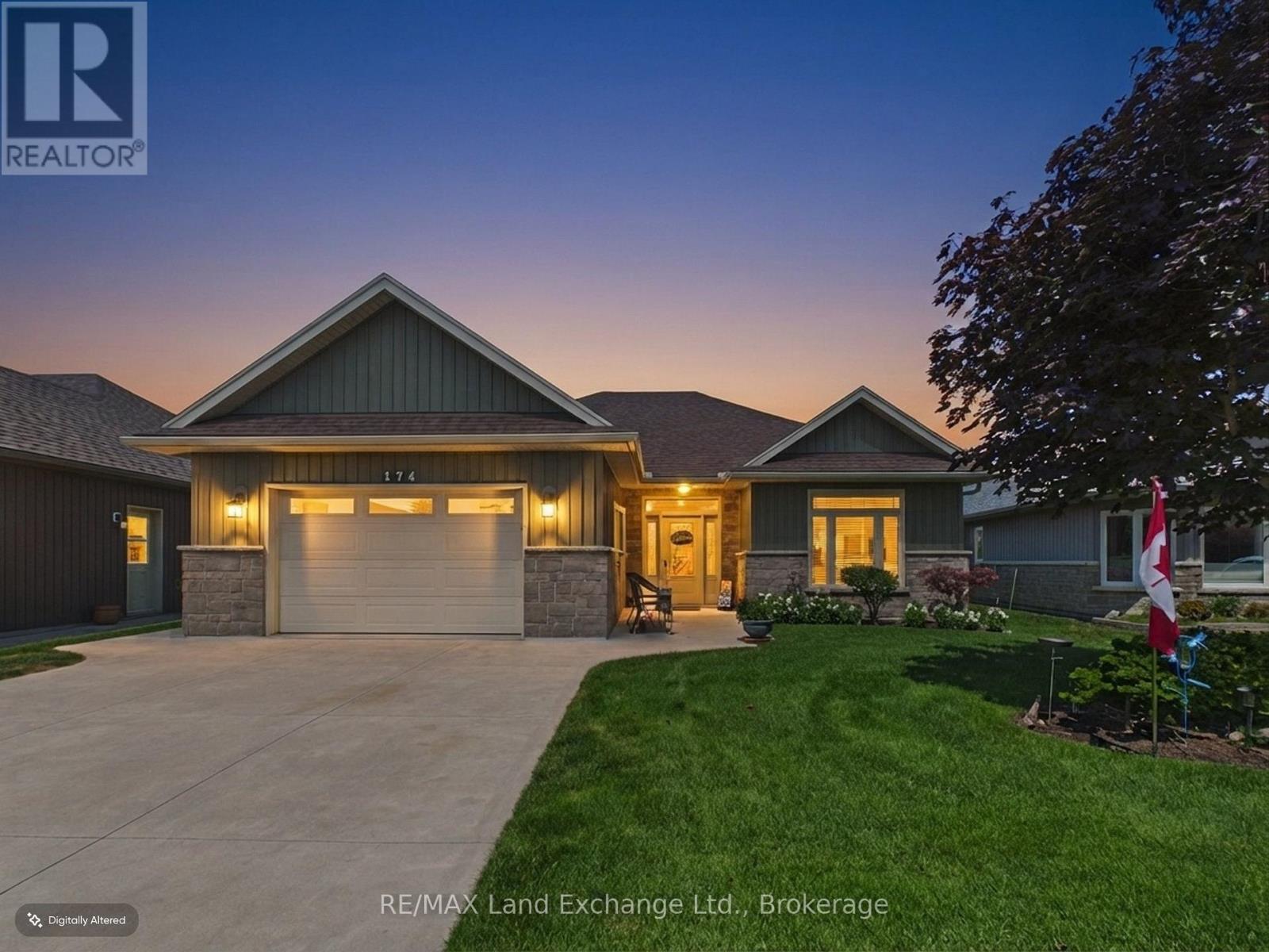 108 - 174 CARLOWAY TRAIL, Huron-Kinloss