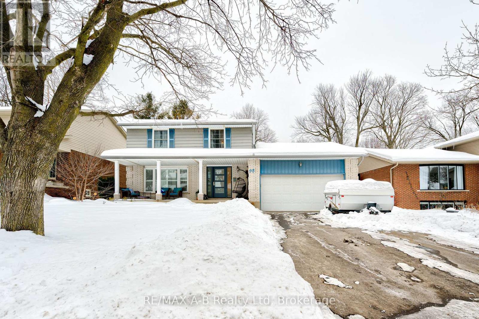 98 MCCARRON CRESCENT, Waterloo