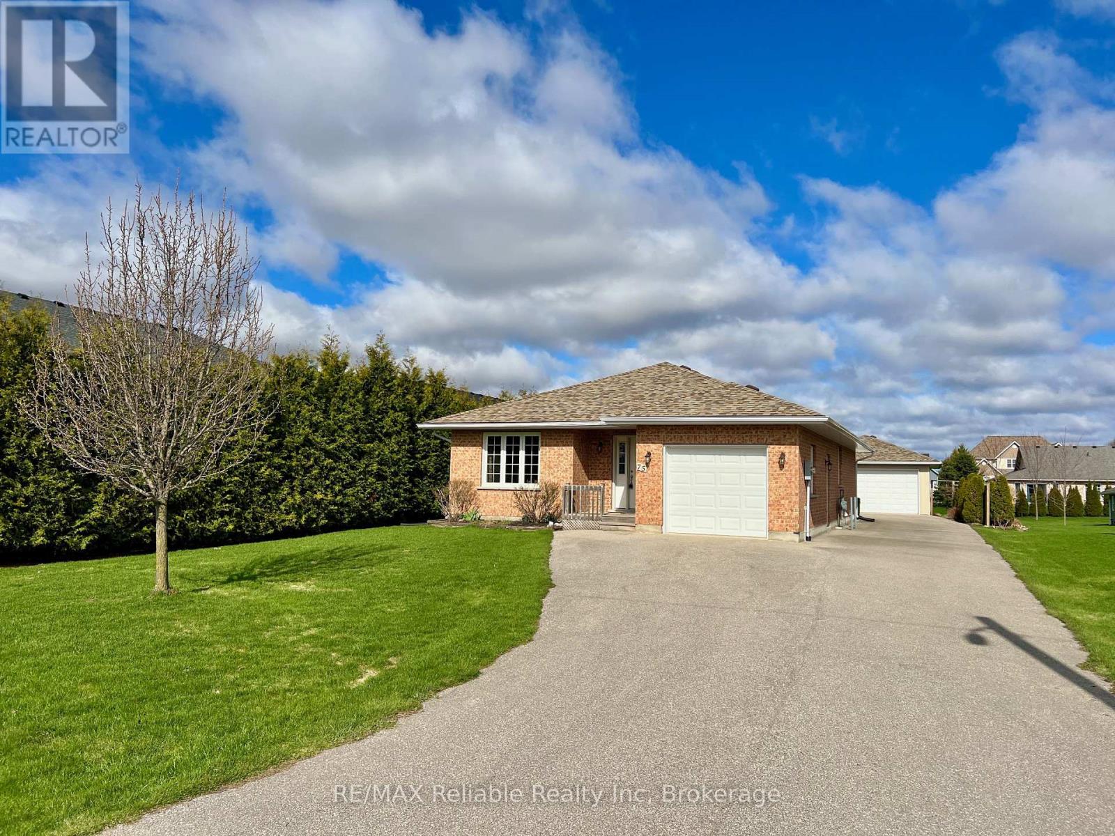 75 ORD STREET, Huron East (Seaforth)