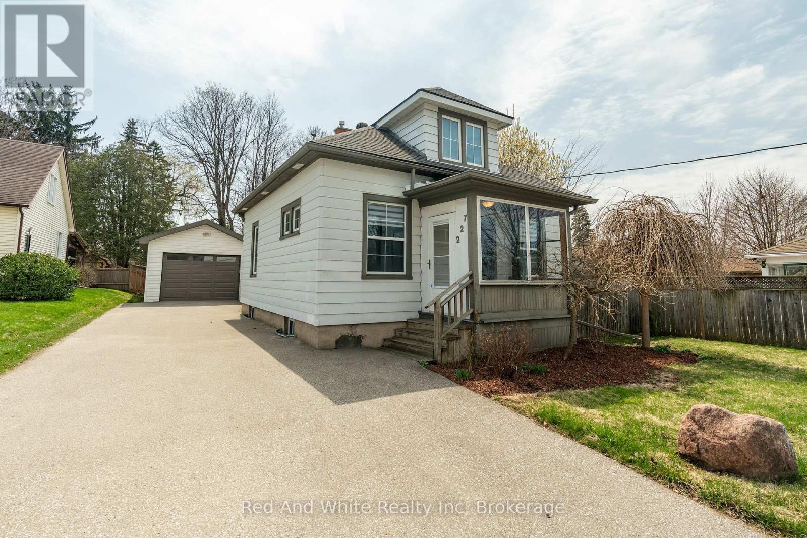 227 BRIDGEPORT ROAD E, Waterloo