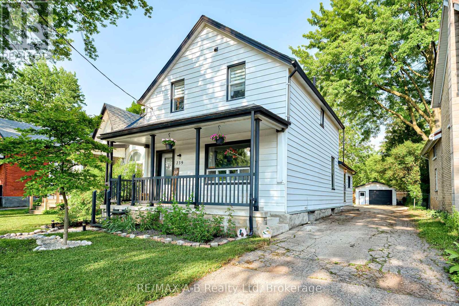 239 NILE STREET, Stratford