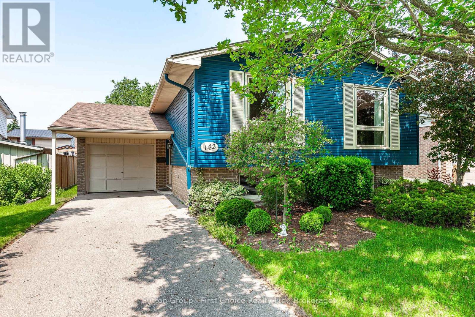 142 KENNER CRESCENT, Stratford