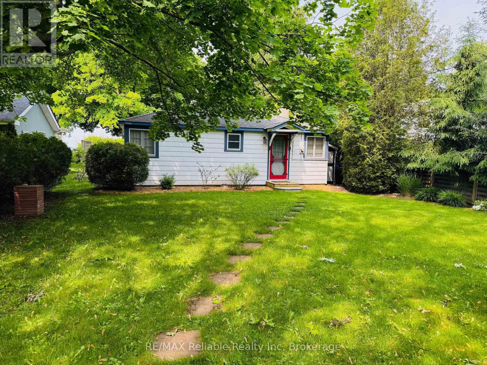 75547 ELLIOT STREET, Bluewater (Bayfield)