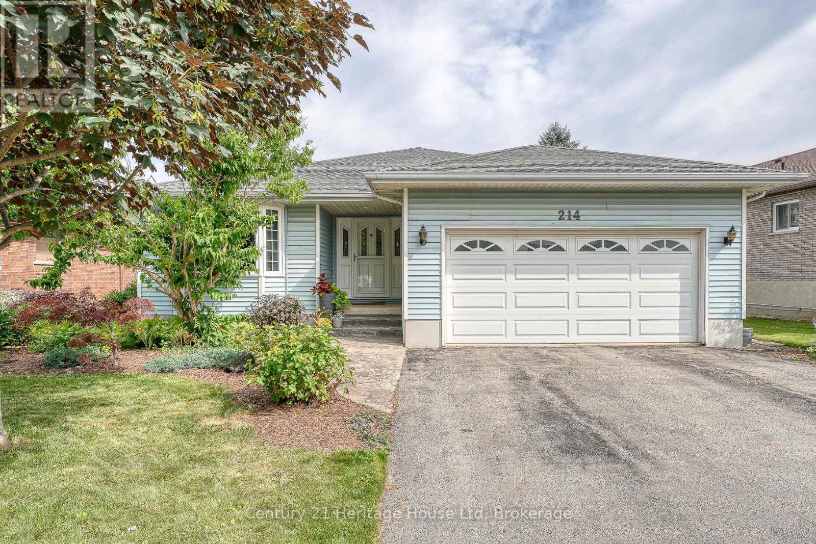 214 JOHN STREET S, Stratford
