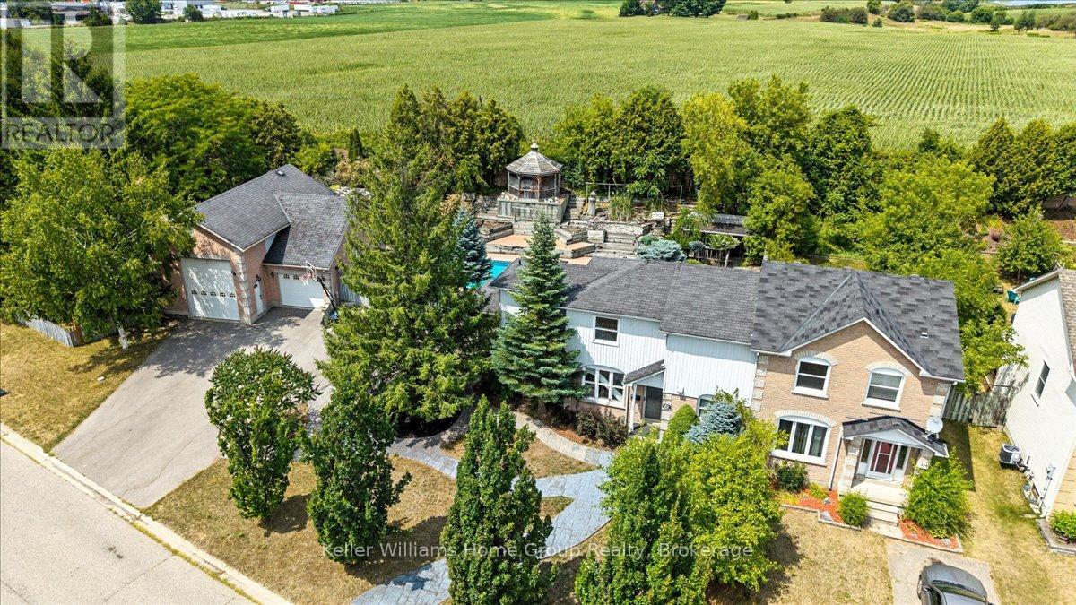 212 INGLIS STREET, North Dumfries