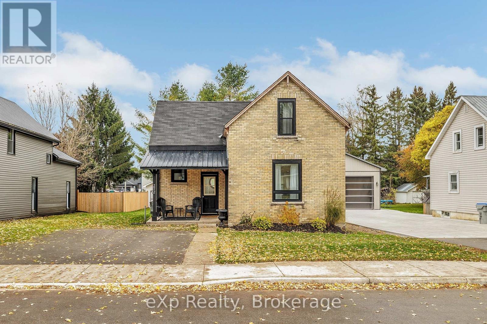 272 PRINCESS STREET, Huron East (Brussels)