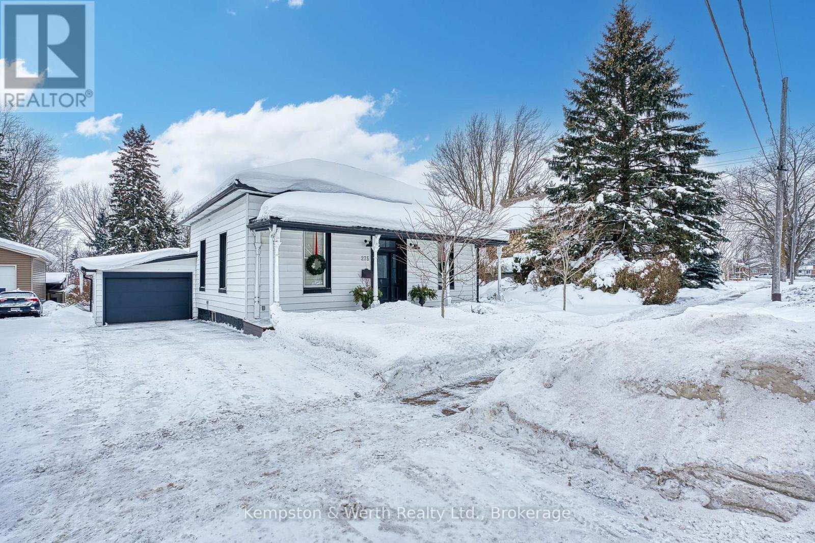 275 VICTORIA AVENUE N, North Perth (Listowel)