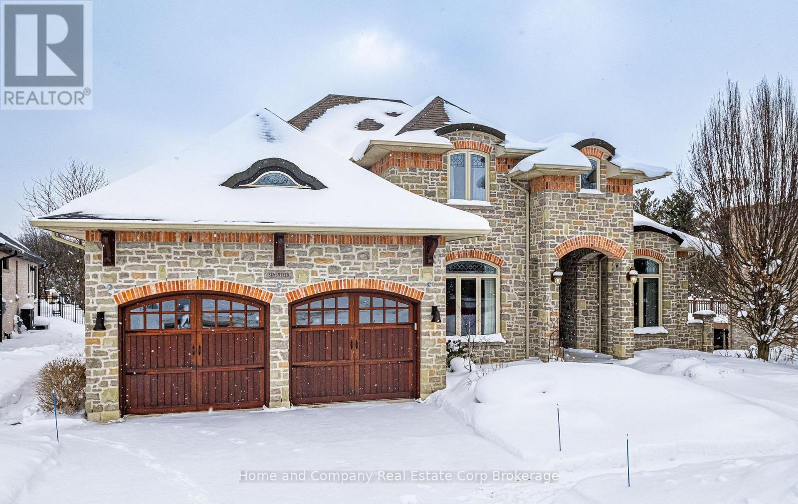 17 SIR ADAM BECK ROAD, Stratford