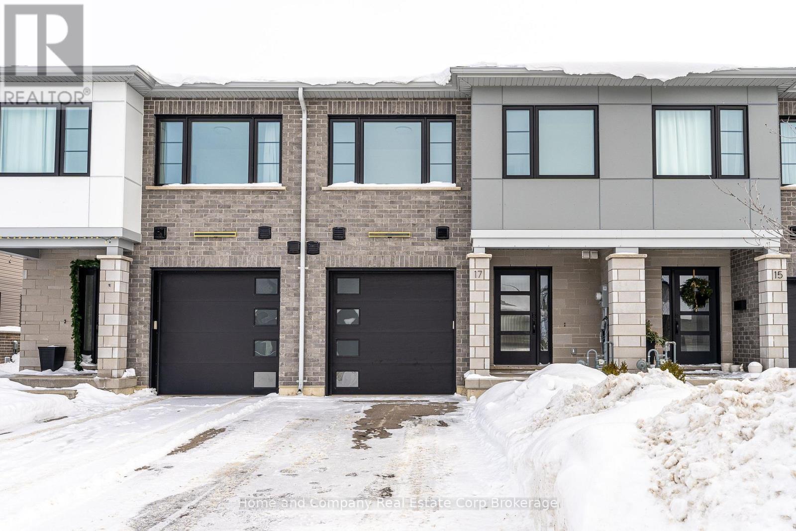 17 TRAIL SIDE DRIVE, St. Marys