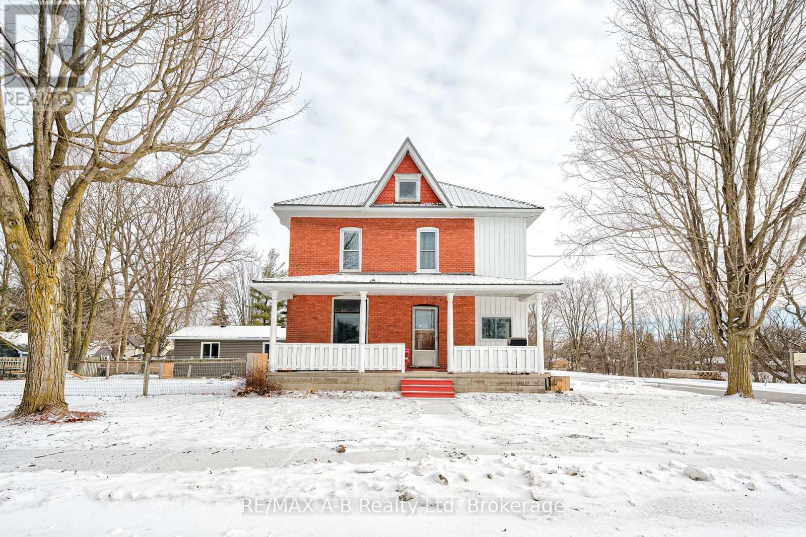 570 SPORTS DRIVE, Huron East (Brussels)