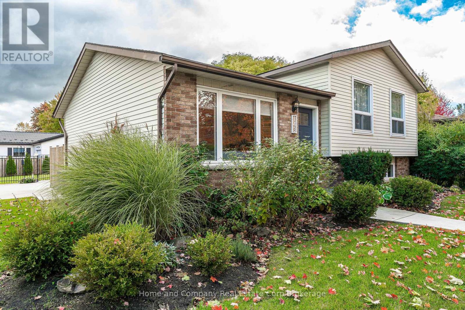 143 GREENWOOD DRIVE, Stratford