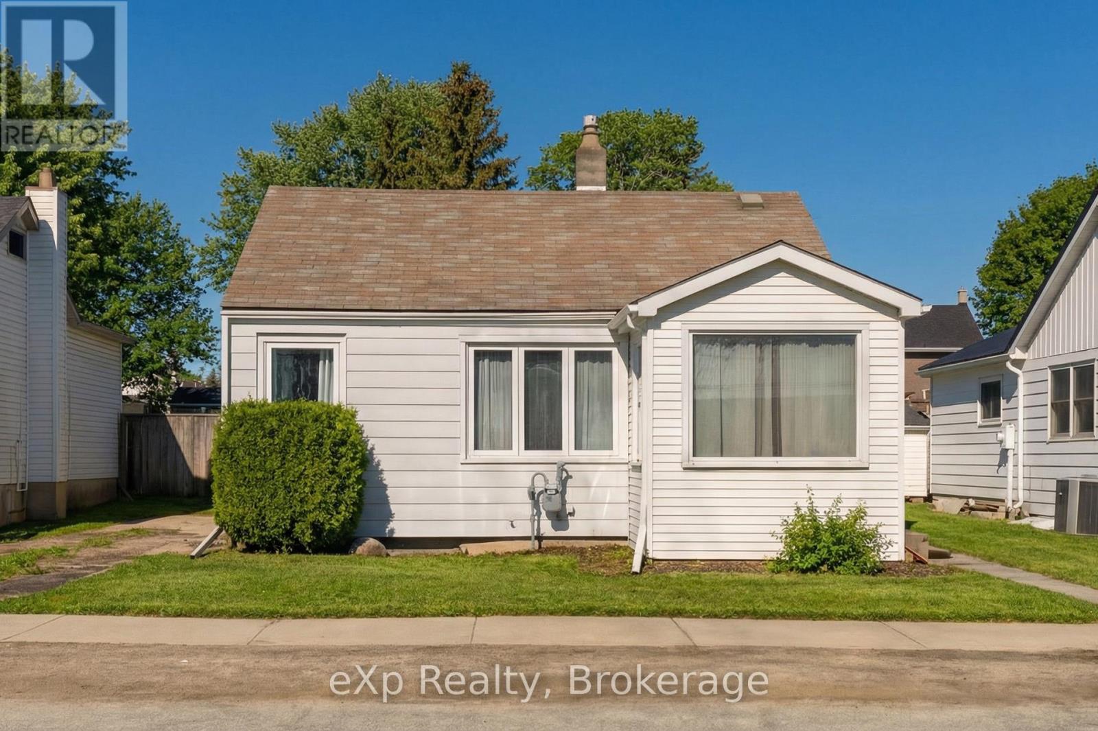 229 HAVELOCK AVENUE S, North Perth (Listowel)