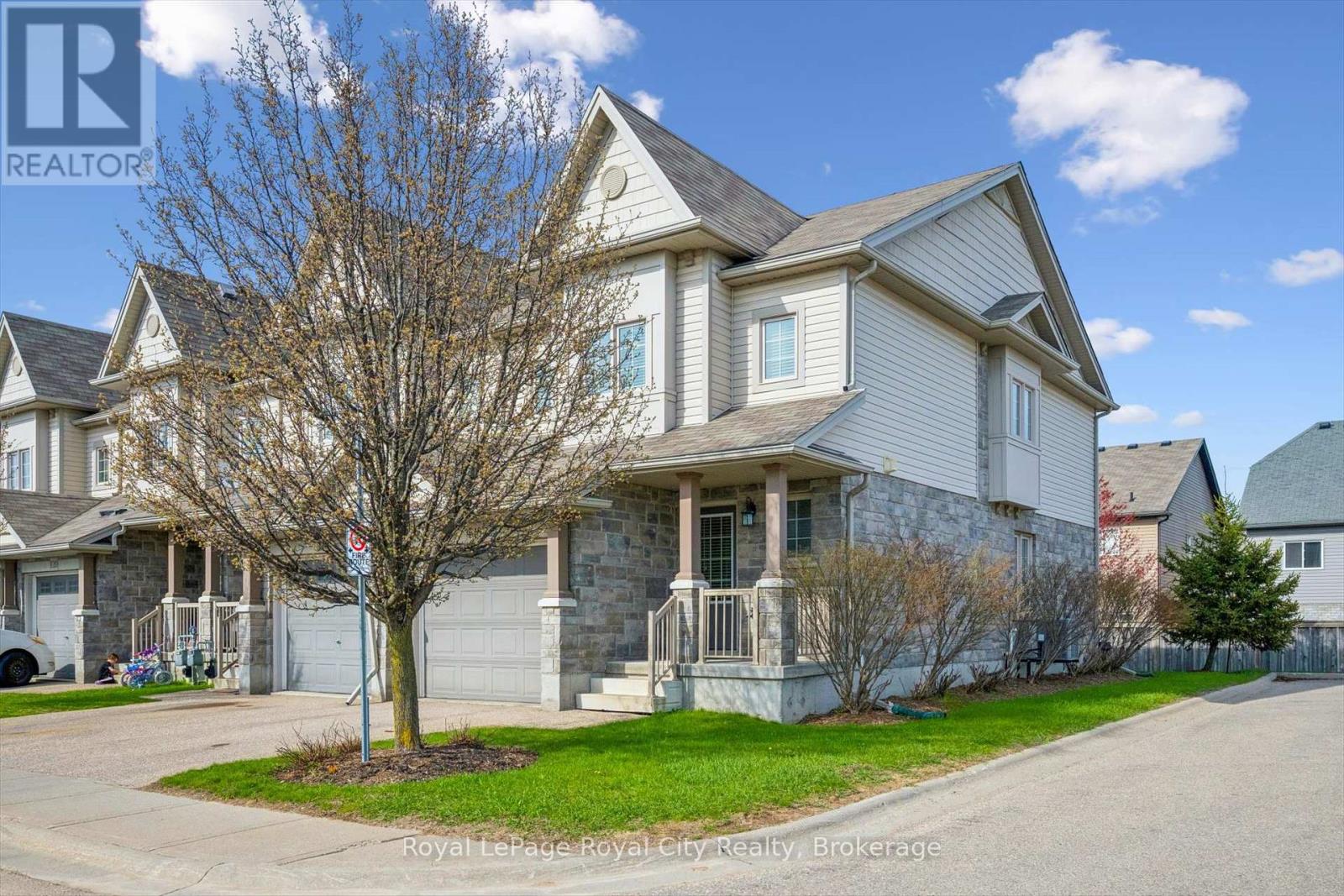 E18 - 6 UPPER MERCER STREET, Kitchener