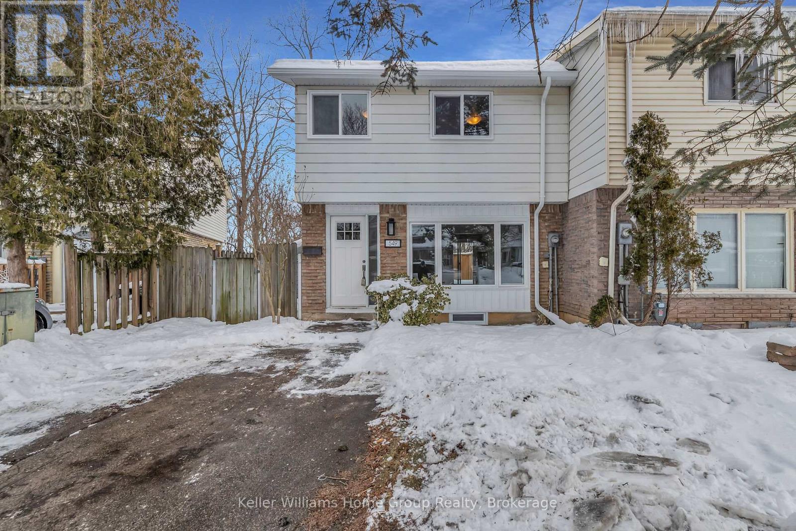 549 PARKVIEW CRESCENT, Cambridge