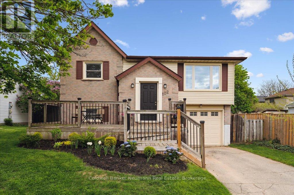 102 BARNICKE DRIVE, Cambridge