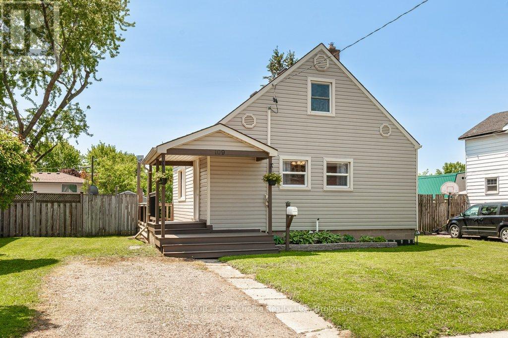 109 NORFOLK STREET, Stratford
