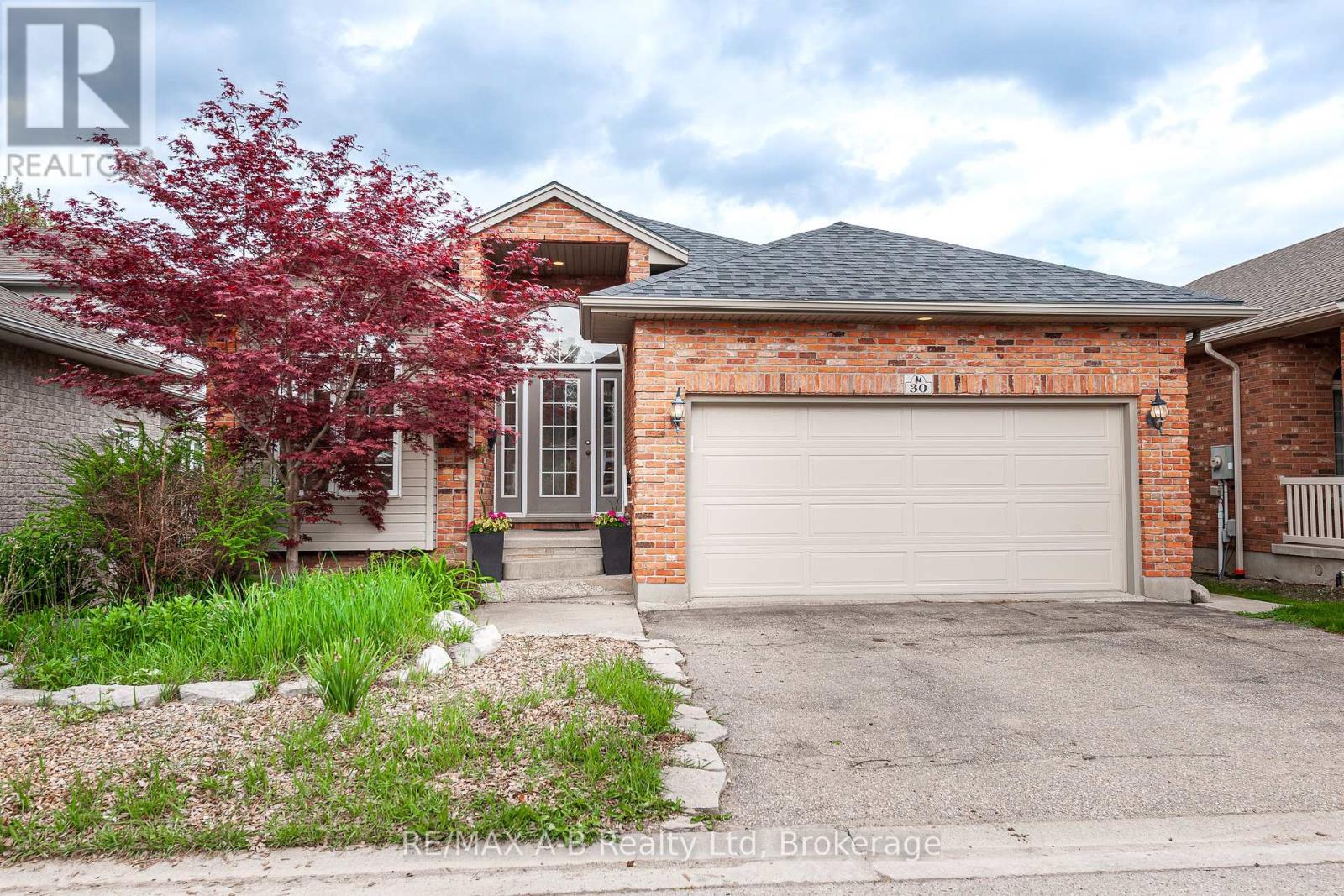 59 - 30 EAGLE DRIVE, Stratford