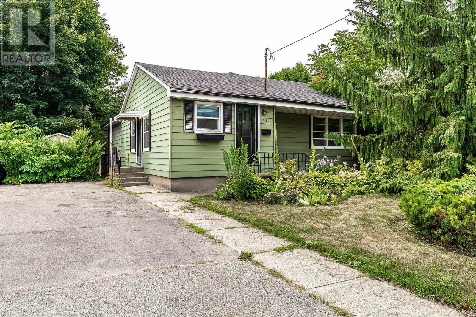 431 WEST GORE STREET, Stratford