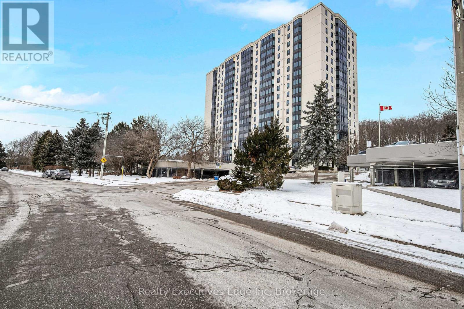 105 - 35 GREEN VALLEY DRIVE, Kitchener