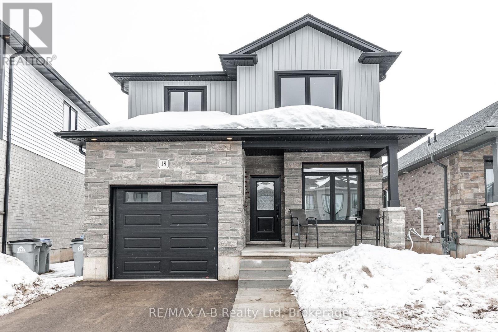 18 TRAILSIDE DRIVE, St. Marys