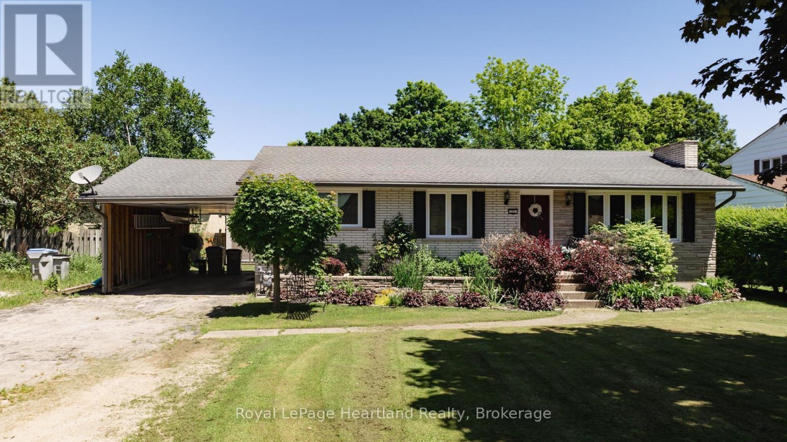 71 RATTENBURY STREET E, Central Huron (Clinton)