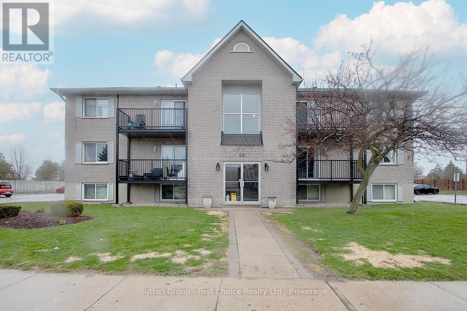 110 - 50 CAMPBELL COURT N, Stratford