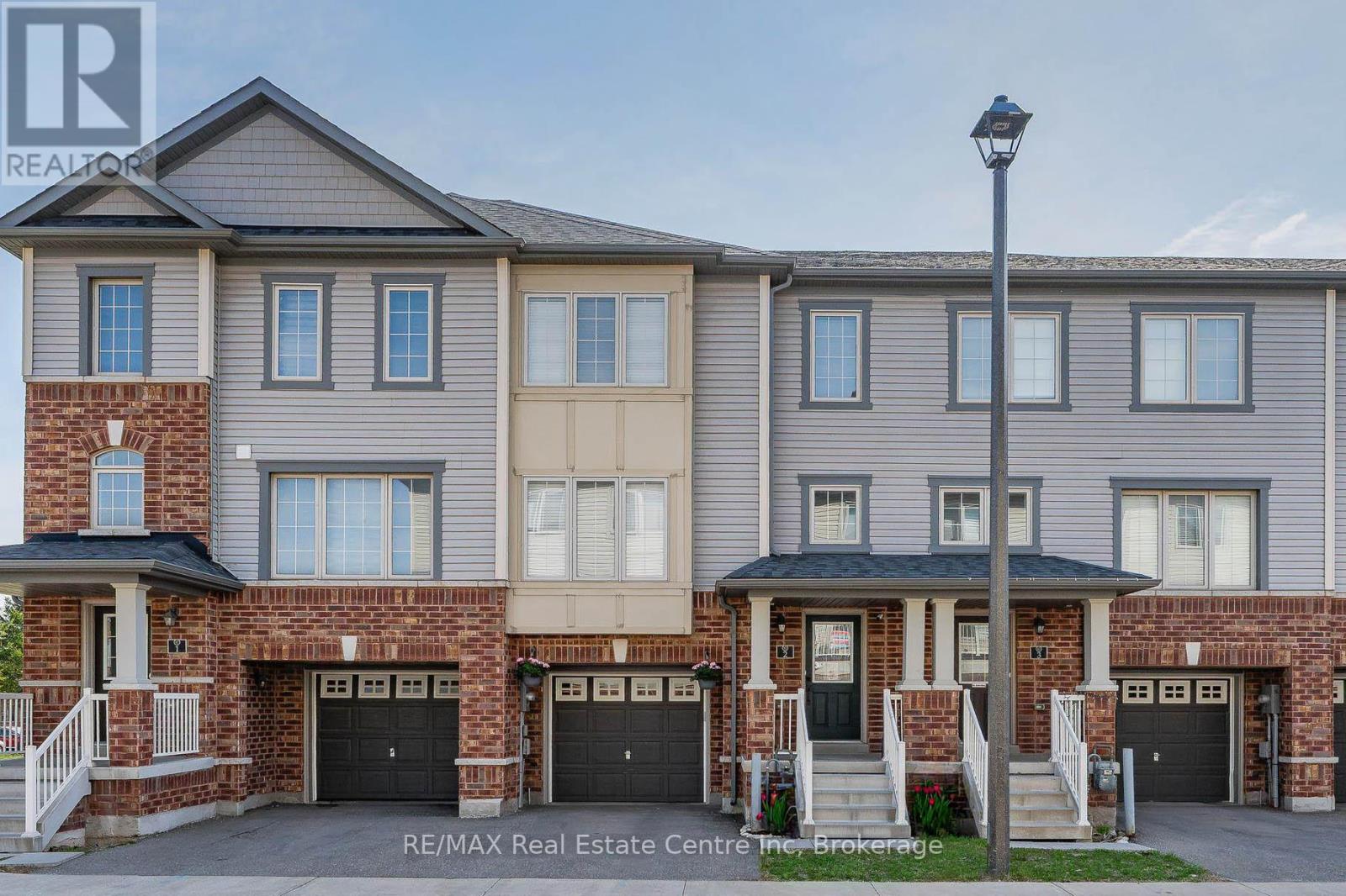 2 - 395 LINDEN DRIVE, Cambridge