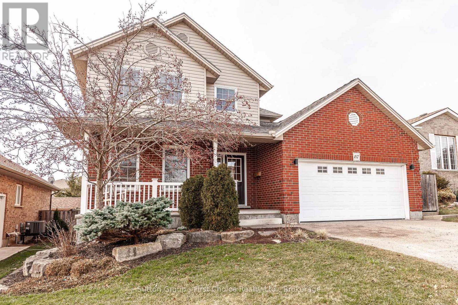 187 SOUTHVALE ROAD, St. Marys