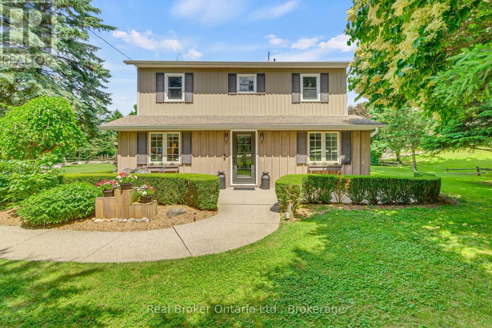 6566 CONCESSION RD 4, Puslinch (Morriston)