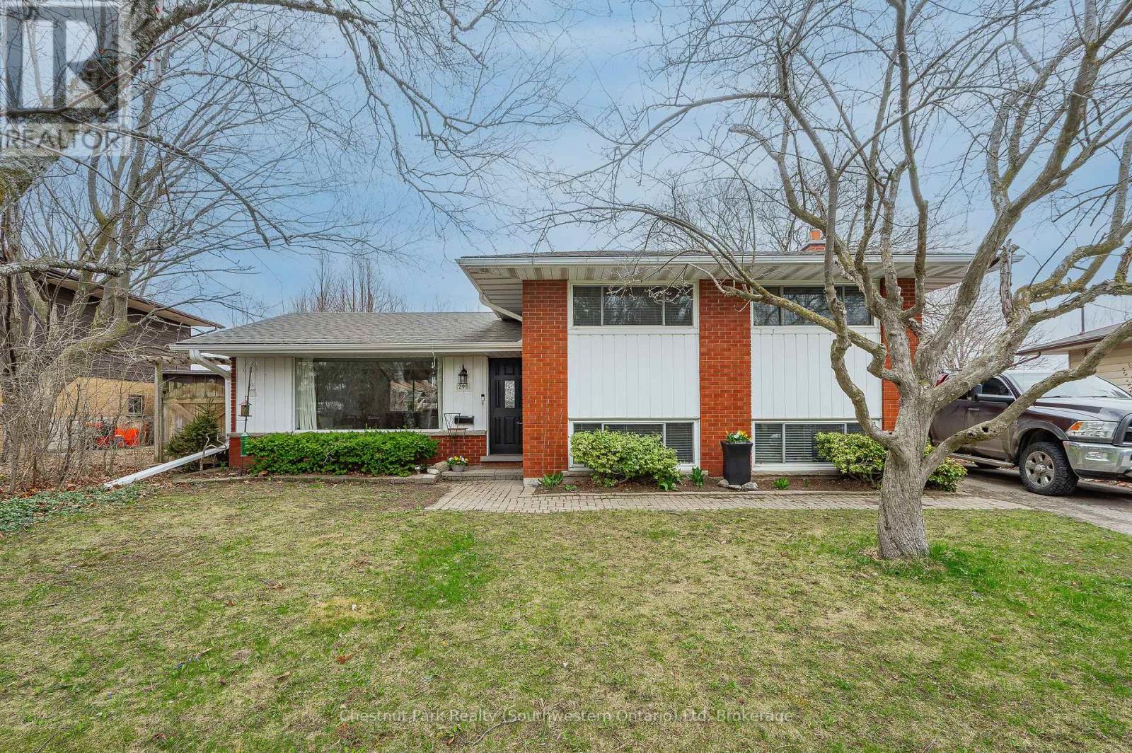 290 LANGFORD PLACE, Waterloo