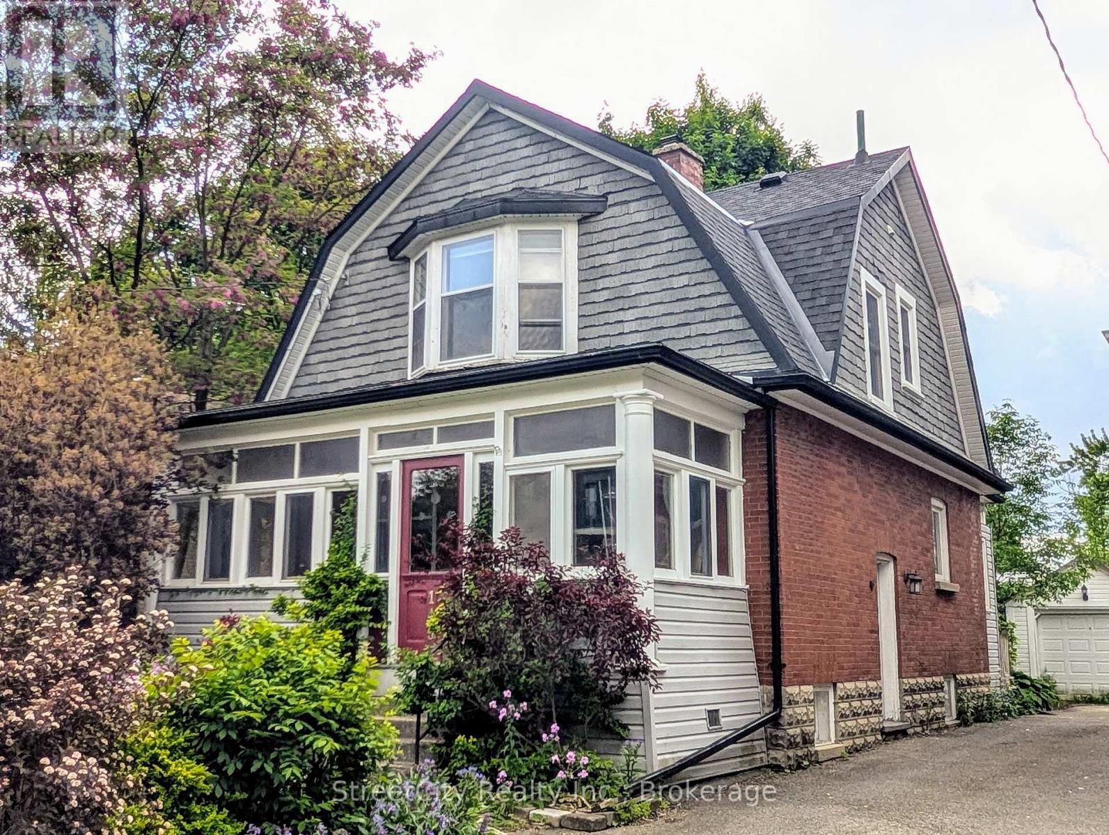 145 CALEDONIA STREET, Stratford