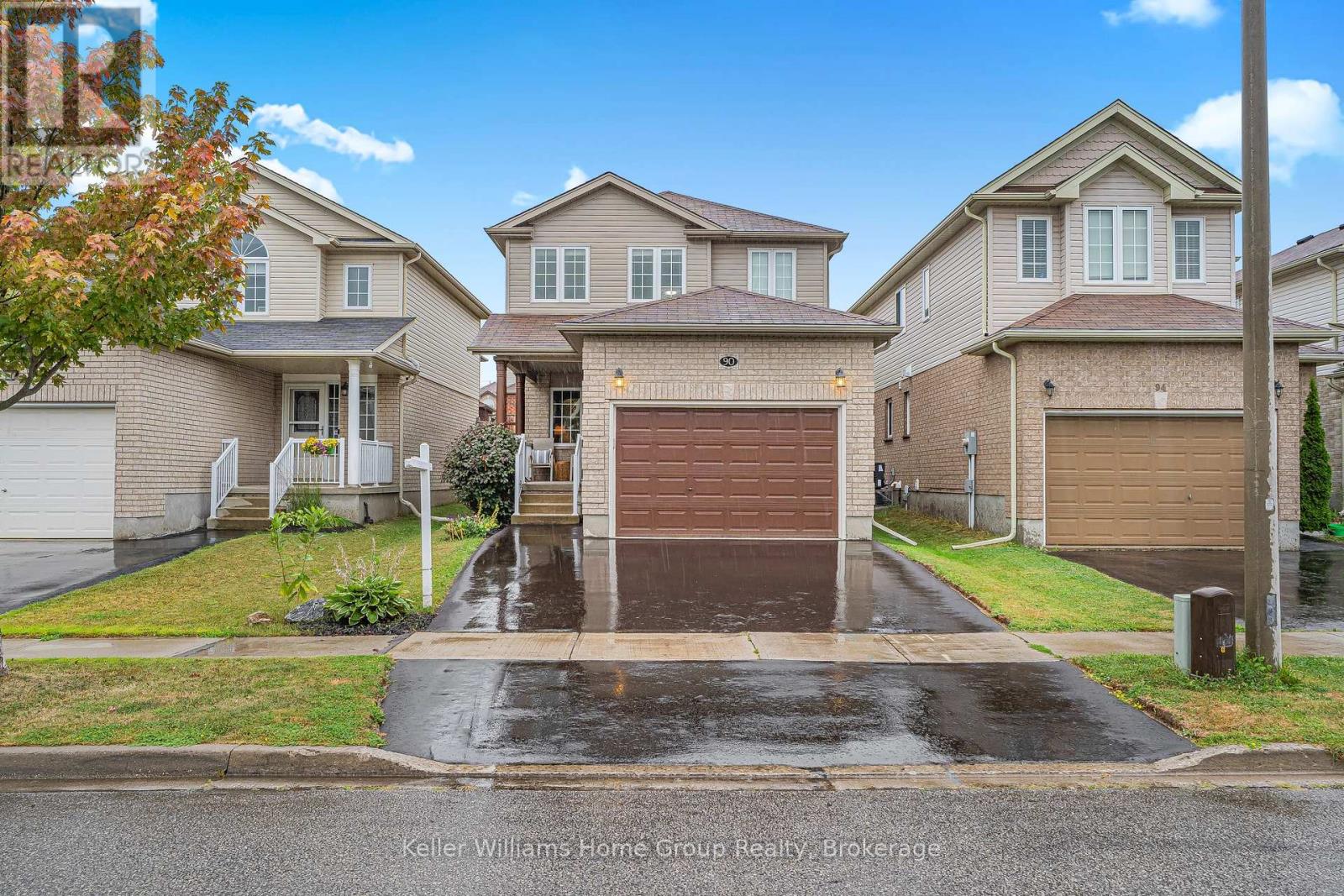 90 UDVARI CRESCENT, Kitchener