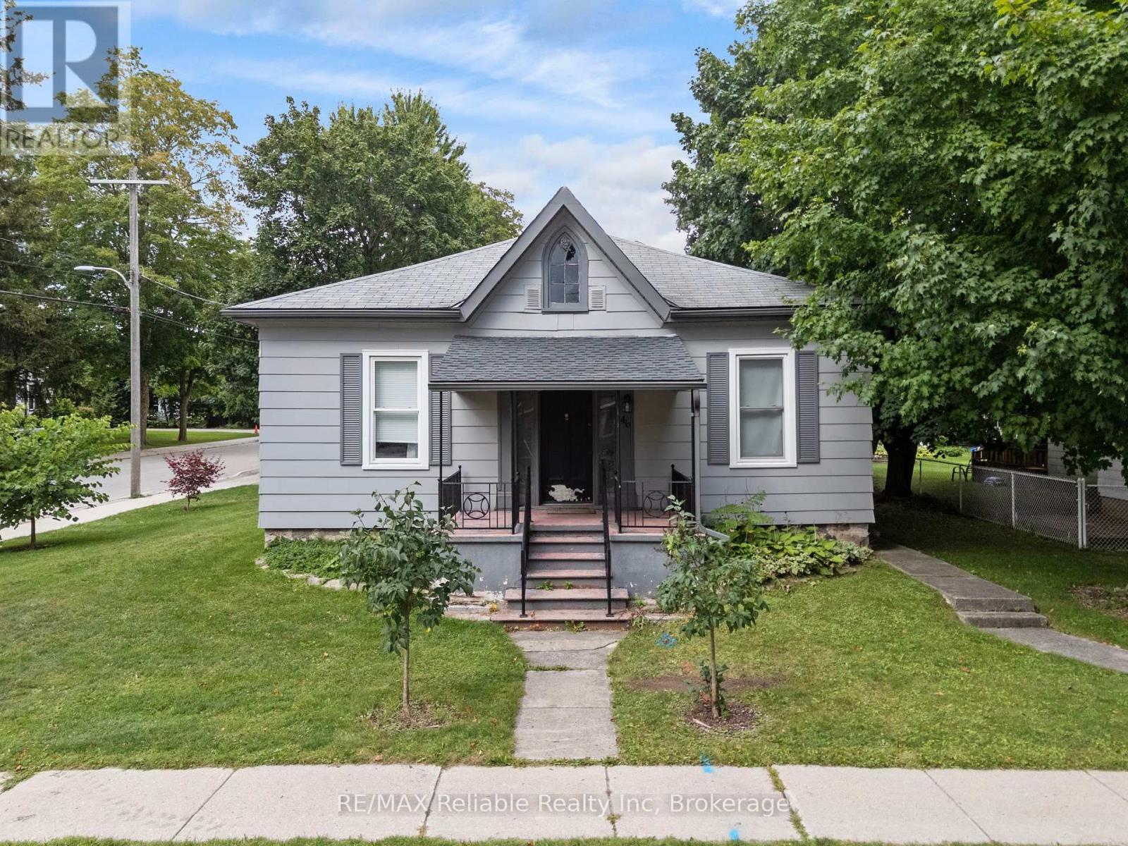 46 JAMES STREET, Huron East (Seaforth)