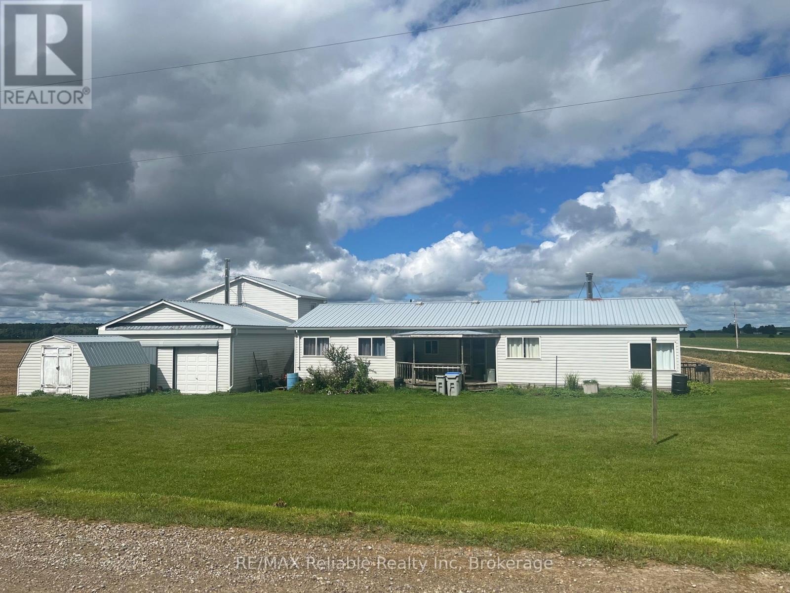 41597 HULLETT MCKILLOP ROAD, Central Huron (Hullett)