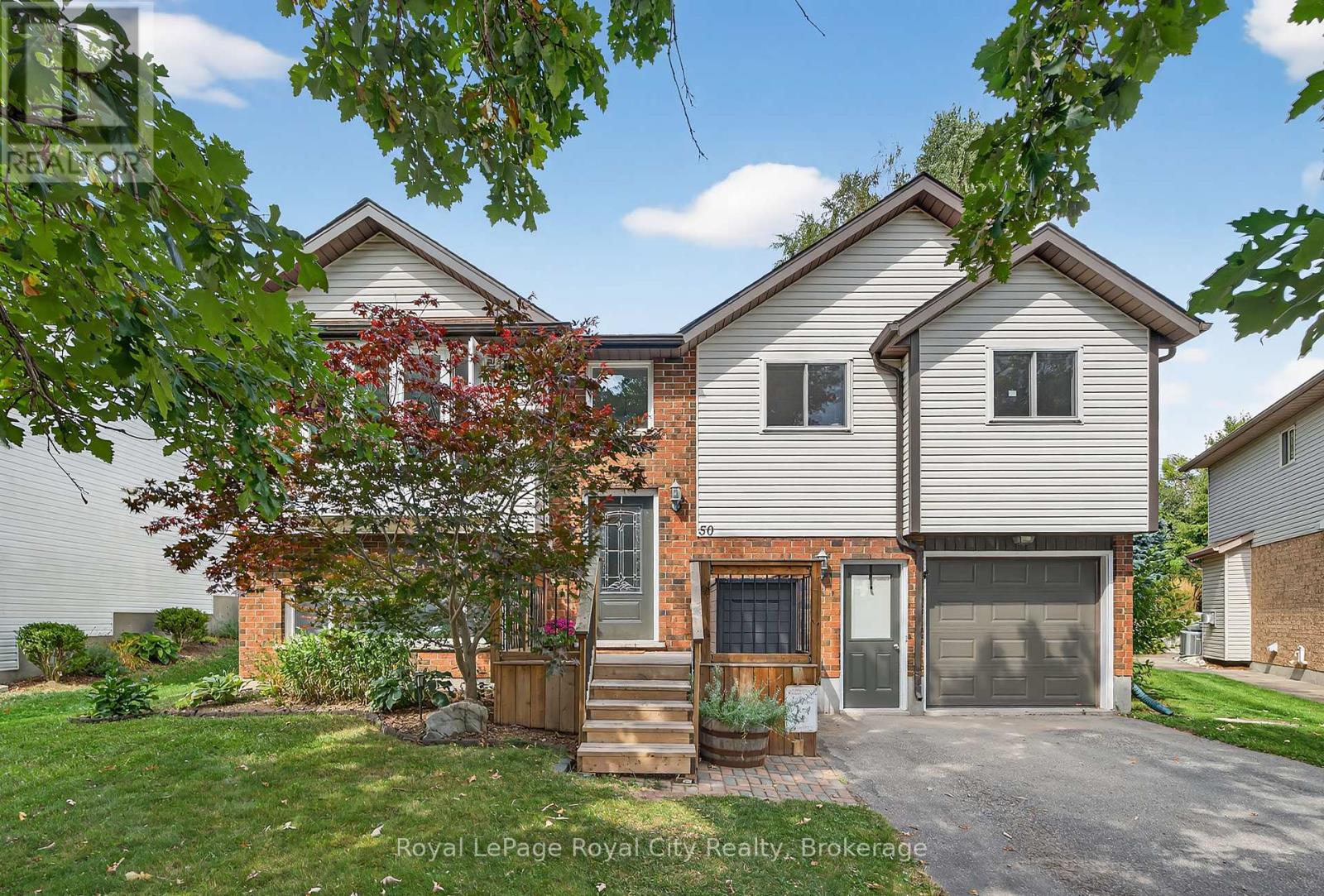 50 MCLACHLAN PLACE, Guelph (Willow West/Sugarbush/West Acres)